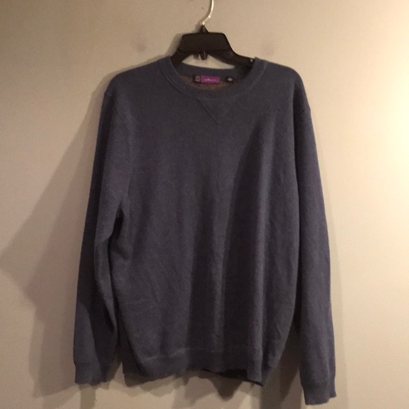 Saks Fifth Avenue Other - ❤️ Men's sweater ❤️ 10/$25